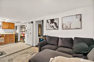 2416 NE 16th St, Renton, WA 98056 - Photo 13