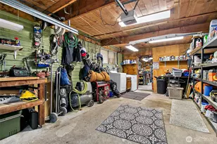 2416 NE 16th St, Renton, WA 98056 - Photo 21