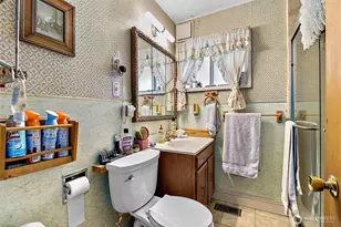 2416 NE 16th St, Renton, WA 98056 - Photo 29