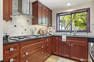 12302 SE 237th Pl, Kent, WA 98031 - Photo 13