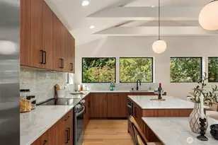3513 SW Austin St, Seattle, WA 98126 - Photo 13