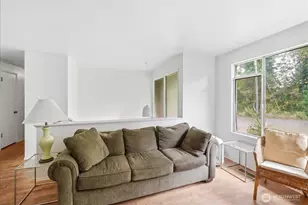10247 10th Ave S, Seattle, WA 98168 - Photo 3