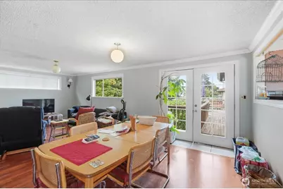 10247 10th Avenue S, Seattle, WA 98168 - Photo 9