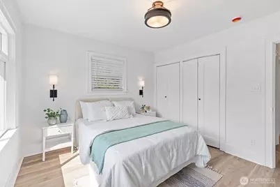 4016 38th Avenue SW, Seattle, WA 98126 - Photo 9