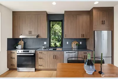 1419 36th Avenue S #2, Seattle, WA 98144 - Photo 3