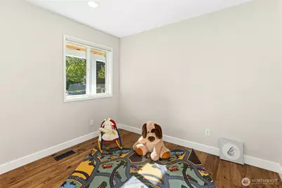 2011 145th Avenue SE, Bellevue, WA 98007 - Photo 27