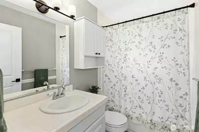2011 145th Avenue SE, Bellevue, WA 98007 - Photo 25
