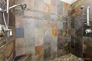 2011 145th Ave SE, Bellevue, WA 98007 - Photo 13