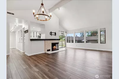 1112 Bellefield Park Lane, Bellevue, WA 98004 - Photo 5