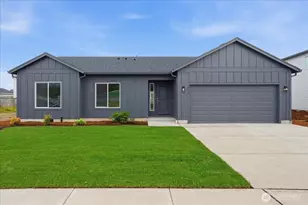 2018 Henderson Wy, Longview, WA 98632 - Photo 1
