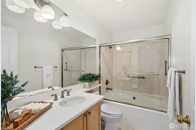 7111 134th Court SE #D3, Newcastle, WA 98059 - Photo 19