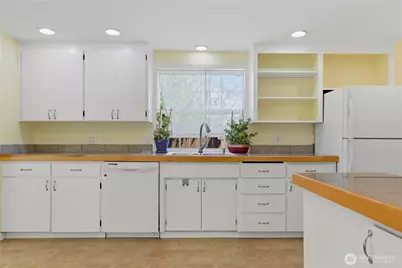 5628 N 45th Street, Tacoma, WA 98407 - Photo 5