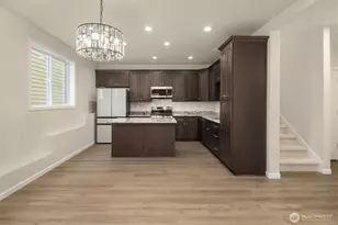 2117 SW 103rd Pl, Seattle, WA 98146 - Photo 11