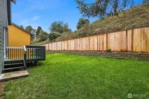 2117 SW 103rd Pl, Seattle, WA 98146 - Photo 33