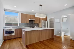 2247 NW 64th St, Seattle, WA 98107 - Photo 9