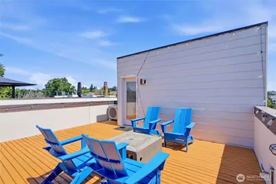 2247 NW 64th Street, Seattle, WA 98107 - Photo 25