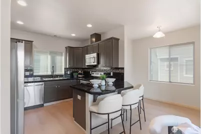 10004 12th Dr SE, Everett, WA 98208 - Photo 9