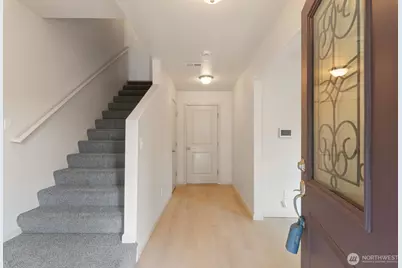 10004 12th Dr SE, Everett, WA 98208 - Photo 3