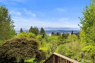 144 NE Clearview Ln, Bremerton, WA 98310 - Photo 5