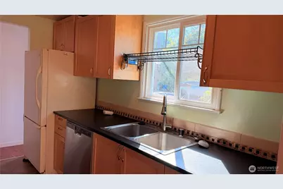 11522 8th Avenue NE, Seattle, WA 98125 - Photo 9