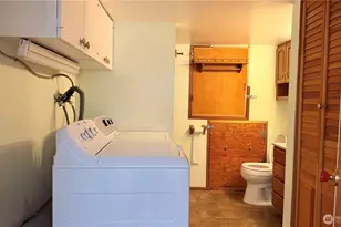 11522 8th Ave NE, Seattle, WA 98125 - Photo 13