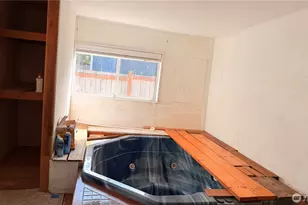 11522 8th Ave NE, Seattle, WA 98125 - Photo 19