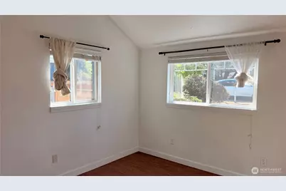 11522 8th Avenue NE, Seattle, WA 98125 - Photo 11