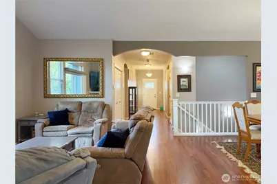 4541 E Broadway Street, Mount Vernon, WA 98274 - Photo 3