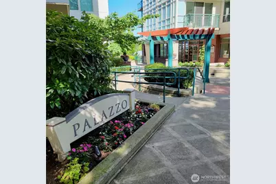 1100 106th Avenue NE #704, Bellevue, WA 98004 - Photo 19