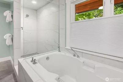 8636 SE 75th Place, Mercer Island, WA 98040 - Photo 19