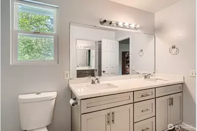 11716 SE 264th Place, Kent, WA 98030 - Photo 11