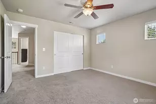 16237 76th Ave Ct E, Puyallup, WA 98375 - Photo 25