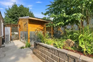810 Spokane Way, Grand Coulee, WA 99133 - Photo 9