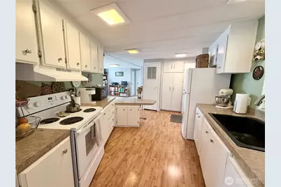 620 112th Street SE #312, Everett, WA 98208 - Photo 5