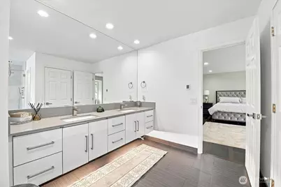 7525 120th Place SE, Newcastle, WA 98056 - Photo 19