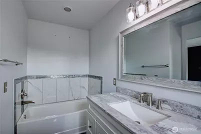 15355 Heintz Avenue SE, Monroe, WA 98272 - Photo 17
