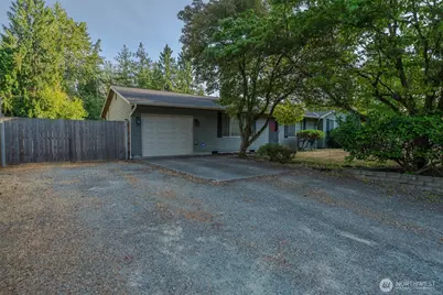 704 105th Place SE, Everett, WA 98208 - Photo 19