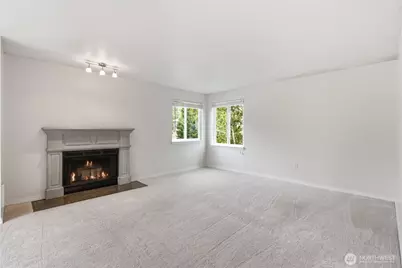 20322 Bothell Everett Highway #E301, Bothell, WA 98012 - Photo 15