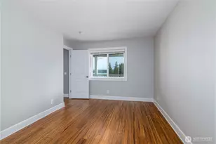 2142 Island Dr NW, Olympia, WA 98502 - Photo 21