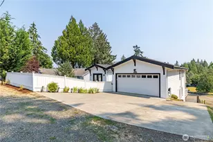 2142 Island Dr NW, Olympia, WA 98502 - Photo 31