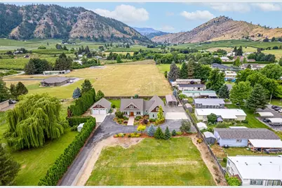 101 Tibbets View Lane, Cashmere, WA 98815 - Photo 1