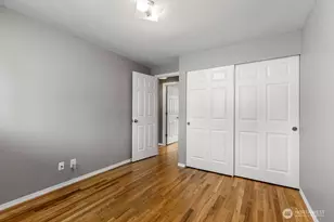 2701 NE 24th St, Renton, WA 98056 - Photo 15