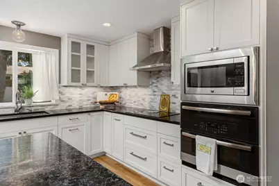 2701 NE 24th Street, Renton, WA 98056 - Photo 11