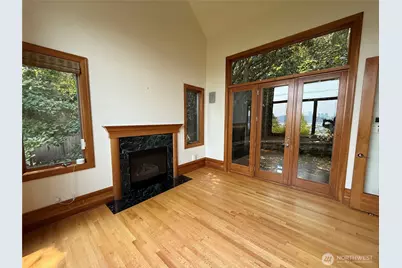 7275 N Mercer Way, Mercer Island, WA 98040 - Photo 13