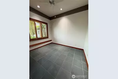 7275 N Mercer Way, Mercer Island, WA 98040 - Photo 11