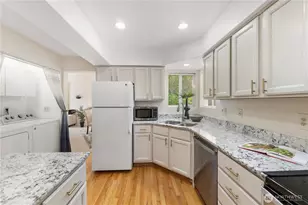 10122 SE 268th St, Kent, WA 98030 - Photo 13