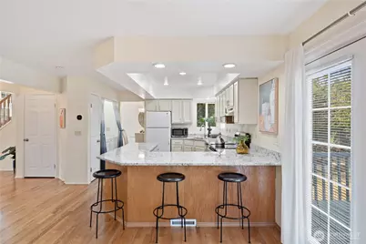 10122 SE 268th Street, Kent, WA 98030 - Photo 15