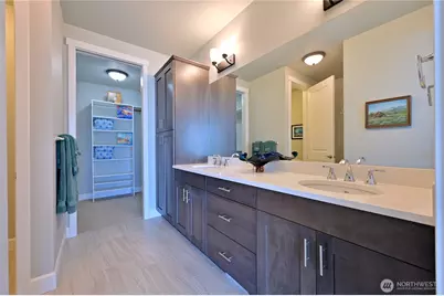 5105 Grand Loop #106, Tacoma, WA 98407 - Photo 15
