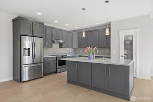 17115 11th Pl W, Lynnwood, WA 98037 - Photo 3