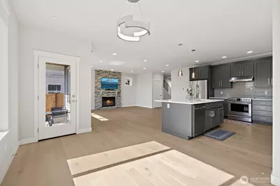 17115 11th Place W #B, Lynnwood, WA 98037 - Photo 7